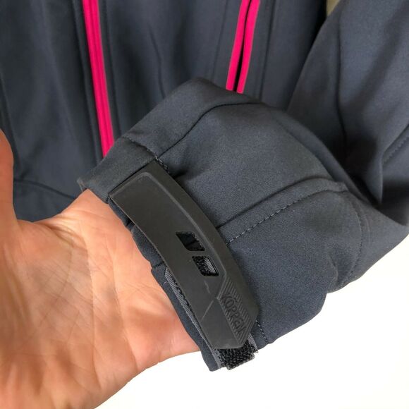 Koppen Gray Soft Shell Pink Zipper Jacket Women's Size Small - Picture 4 of 8